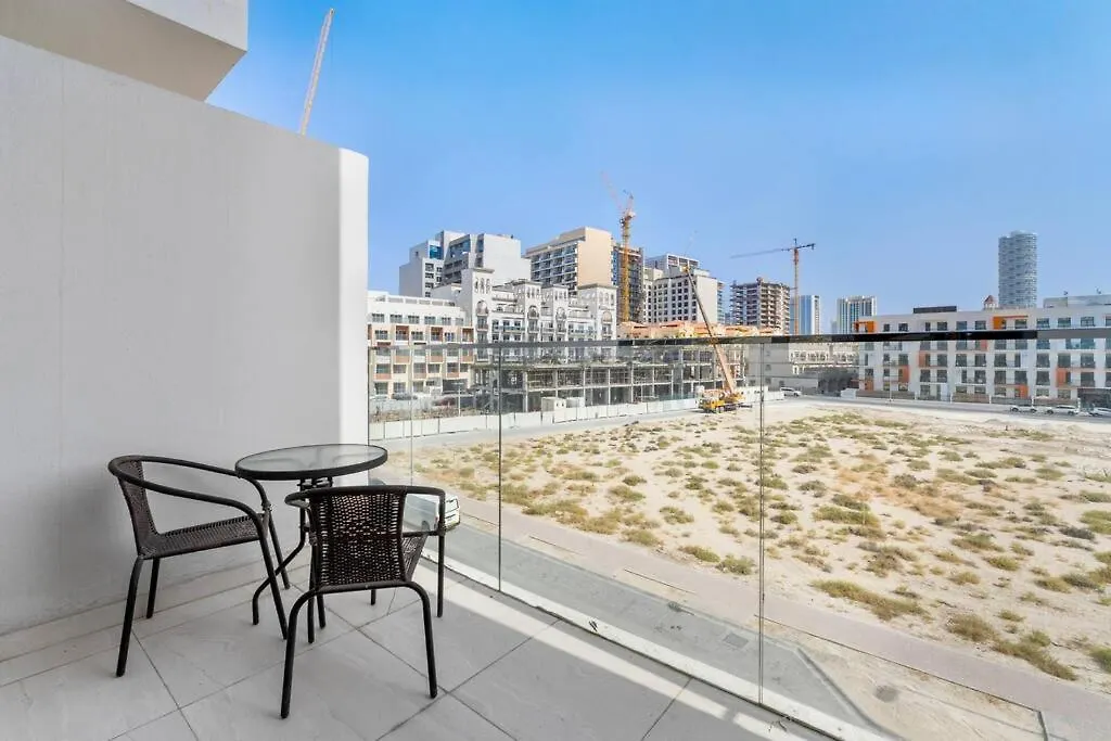 Apartmán Waves - Stylish 1Br In Jvc With Balcony & Pool Dubaj 0*,  Spojené arabské emiráty